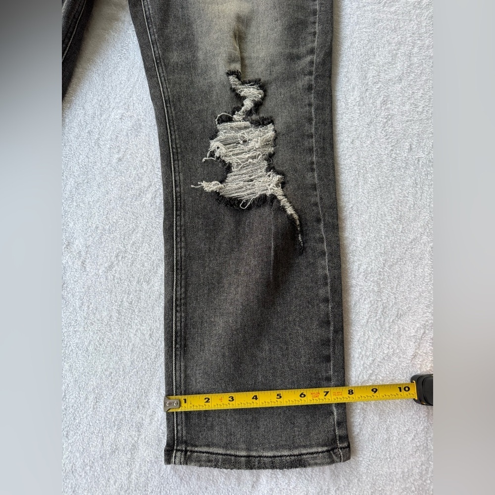 Risen Jeans Women’s Sz 11/30 High Waist Girlfriend Jeans black distressed Ripped - Picture 10 of 14